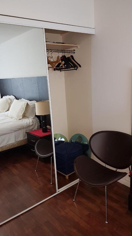 Toronto Luxury Accommodations - Qwest Екстер'єр фото