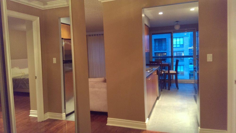 Toronto Luxury Accommodations - Qwest Екстер'єр фото