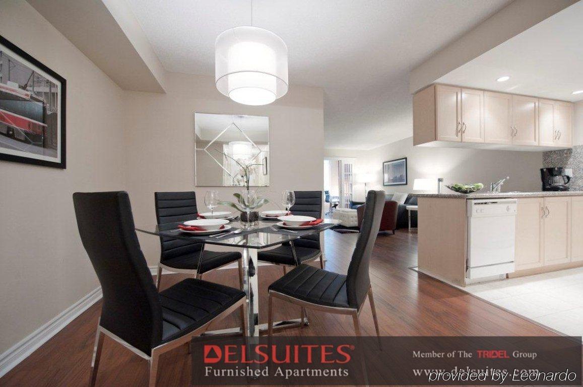 Toronto Luxury Accommodations - Qwest Екстер'єр фото